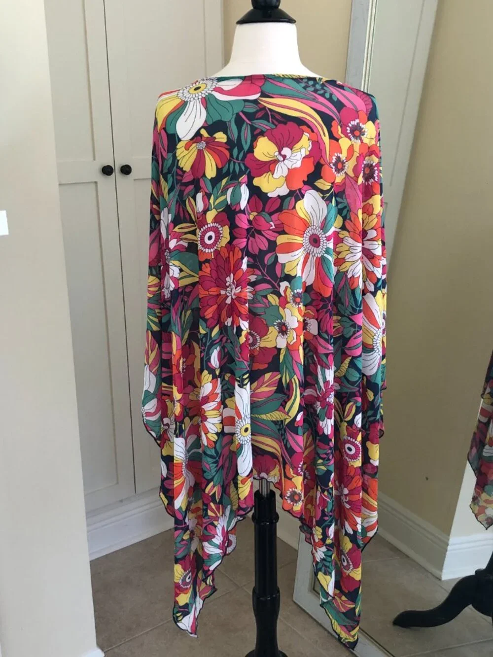 Cha Cha Vente 2X Poncho Boxy Top Boho Pink Floral - Picture 5 of 7